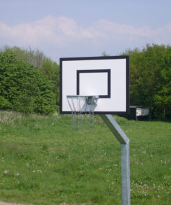 Basketbalbord met paal
